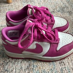 Kids Nike Dunk Low 11c fuchsia